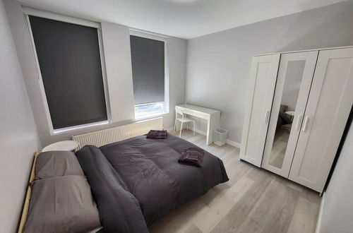 Photo 2 - Beautiful 2-bed Apartment in London - Sleeps 6