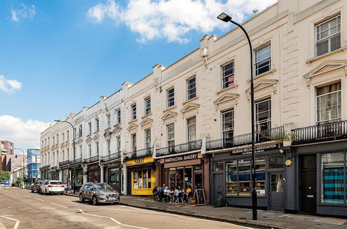 Photo 22 - Charming one Bedroom Flat Near Maida Vale