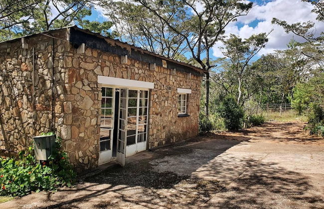 Beautiful 1-bed Cottage in Juliasdale - Foto 1