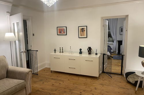 Photo 11 - Stunning 2-bed Pet Friendly Apartment in Gateshead