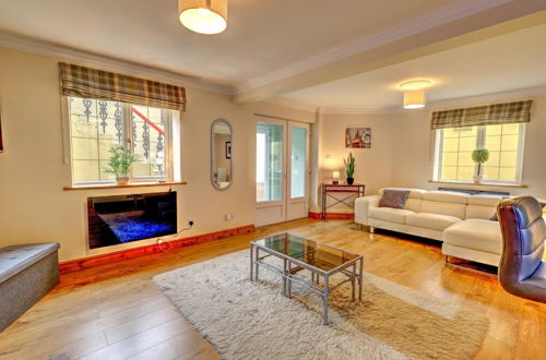 Photo 3 - 2 Bed 1 Bath Felixstowe Seafront