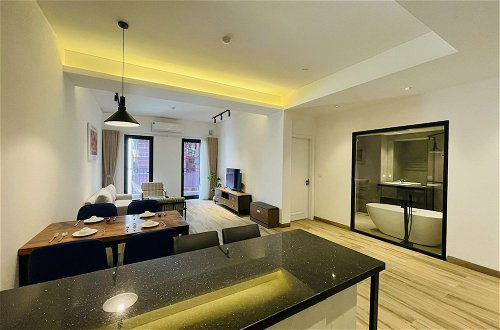 Foto 18 - Paradise Home Luxury Apartment Tu Hoa