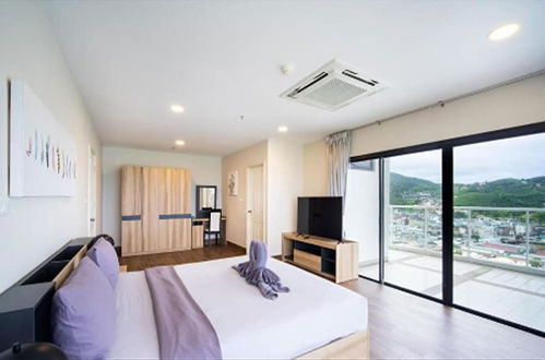 Foto 17 - Patong Tower Beach Apartment By Seesea