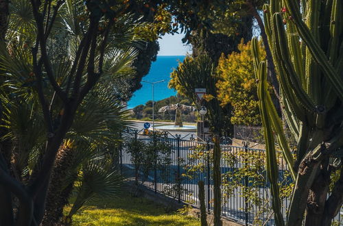 Photo 15 - Lemon Apartment With Garden and Sea View by Wonderful Italy