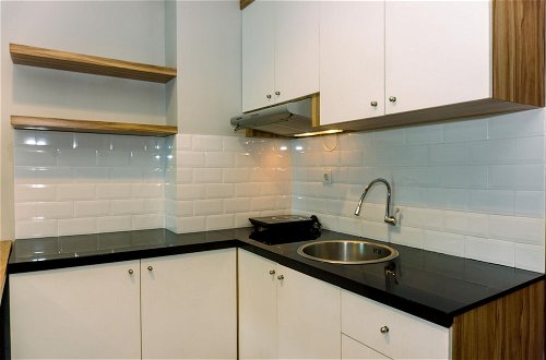 Photo 6 - Nice And Elegant 2Br Apartment At Springhill Terrace Residence