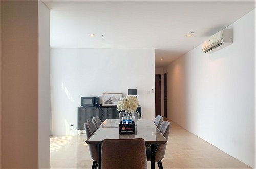 Photo 15 - Spacious and Strategic 3BR Apartment at Veranda Residence Puri