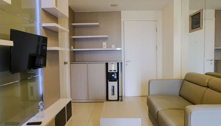 Foto 1 - Comfy 2Br Apartment At Parahyangan Residence