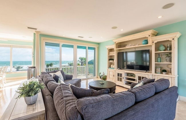 Melbourne Beach Oceanfront Villa w/ Pool - Foto 12
