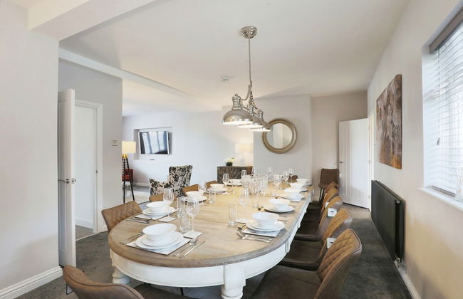Deluxe 7 Bedroom Property in Solihull - Foto 38