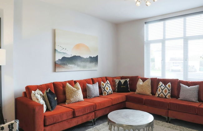 Deluxe 7 Bedroom Property in Solihull - Foto 12
