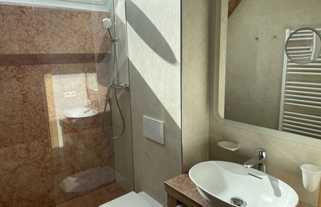 Premium Chalet in Tauplitz With Sauna and Pool - Foto 15