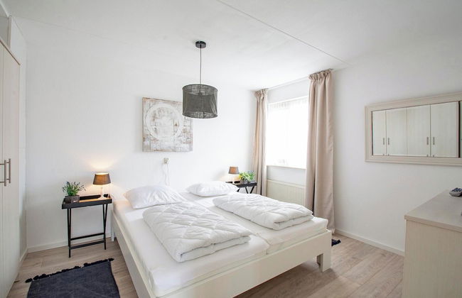 Charming Villa Near Sandy Beach - Foto 4