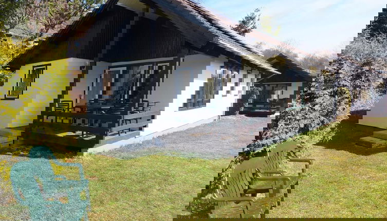 Foto 1 - Single Storey Bungalow near Water Reservoir in Nordeifel