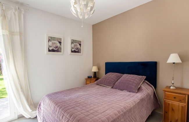 Beautiful Holiday Home With Swimming Pool - Foto 8