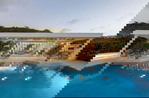 Photo 35 - La Perla Classic- 1 BR Beachfront Luxury Villa