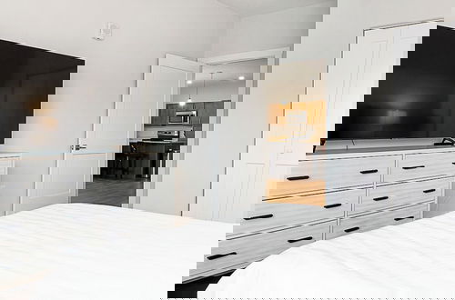 Foto 3 - The Landing Apartments By Barsala