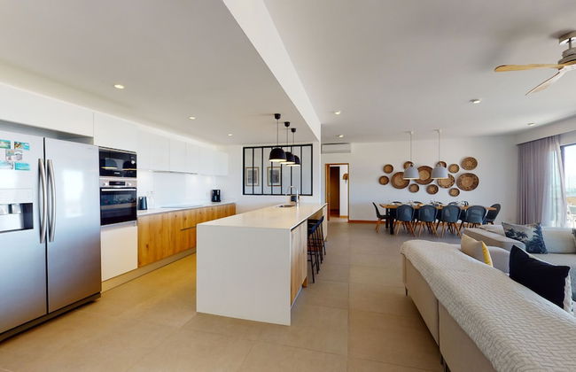 Mythic Suites & Villas by MJ Holidays - Photo 37