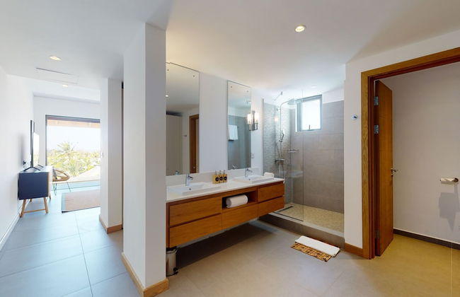 Mythic Suites & Villas by MJ Holidays - Photo 66