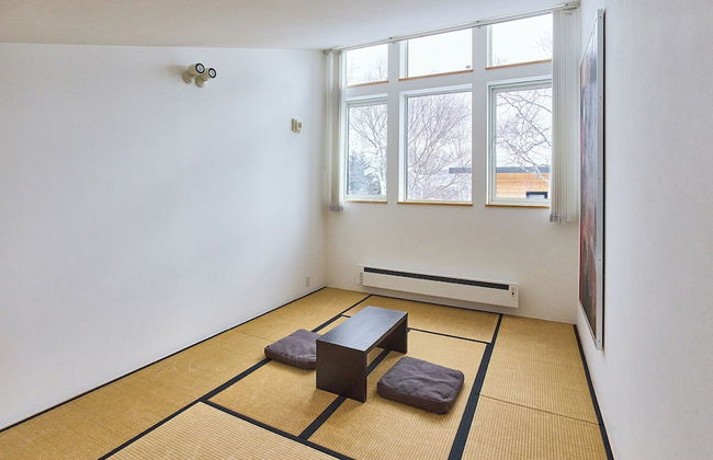 Niseko Central Houses and Apartments - Photo 53