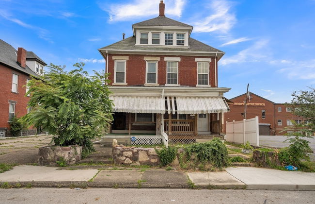 Cozy Renovated 19th Century Home, 5 Min to OSU! 3 Bedroom Home by Paula - Foto 37