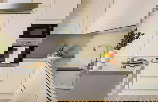 Foto 37 - Sonder by Marriott Bonvoy JBR The Walk Apartments