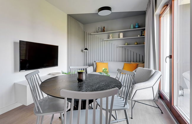 Aura III & Parking by Downtown Apartments - Foto 16