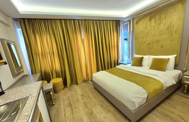 Taksim La Marino Hotel - Photo 19