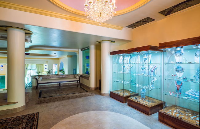 Fully Staffed, Beach Frontage Luxury Villa - Foto 78