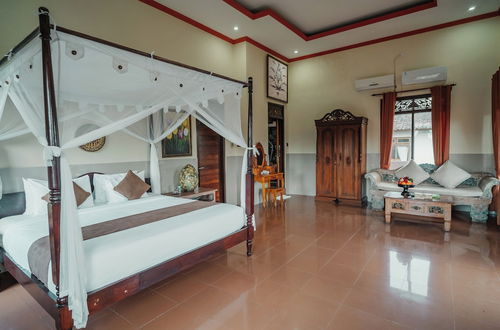 Photo 15 - Grand Ashanti Villa