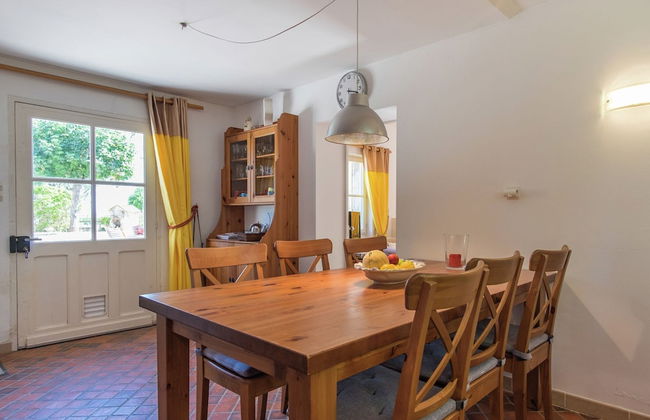 Charming Holiday Home in Montrichard With Pool - Foto 54