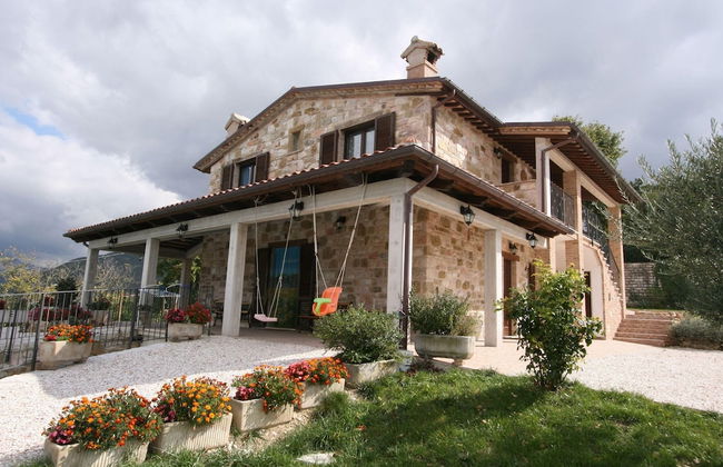 Serene Living in a Stone Villa in Marche - Foto 29