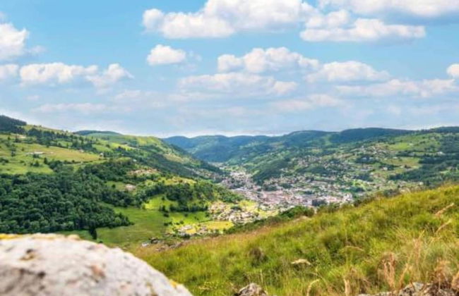 Chalet in La Bresse With Valley Views - Foto 35