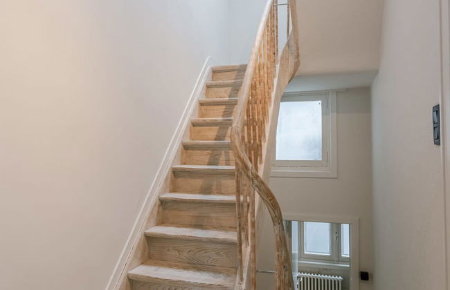 Charming House in the City of Antwerp With Parking - Photo 24