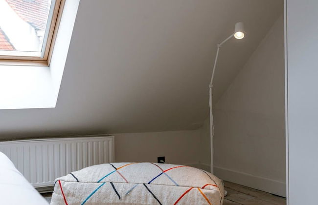 Charming House in the City of Antwerp With Parking - Photo 27