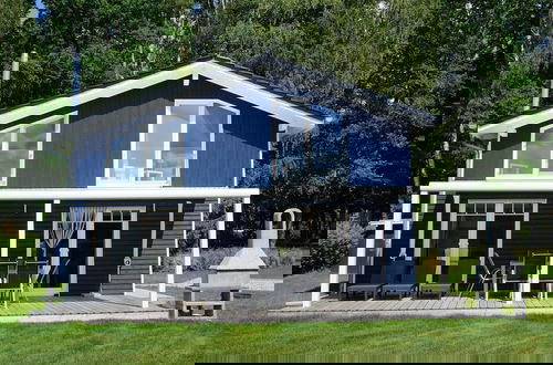 Photo 1 - Ferienhaus Seewind mit Sauna am Duemmer See