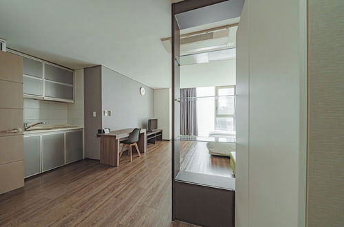 Foto 24 - Brown Suites Hotel Sinchon Central