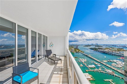 Foto 48 - Chic Bayfront Condo With Stunning View