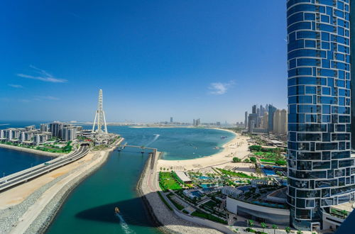 Photo 24 - Luxury StayCation - Spacious Modern Apt Overlooking The Arabian Sea