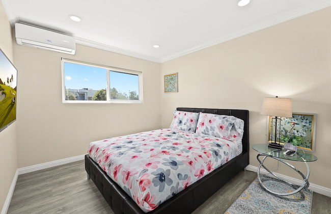 Sunny & Cheerful Near I-10 ~ Queen Beds ~ Parking - Foto 4