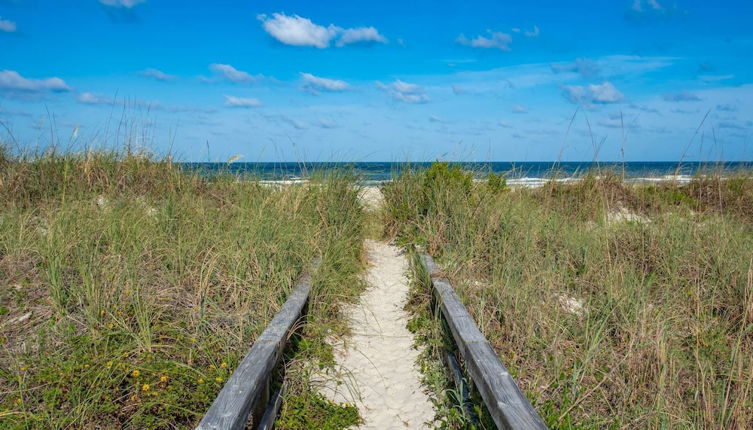 Photo 1 - Seascape Family Beach Retreat