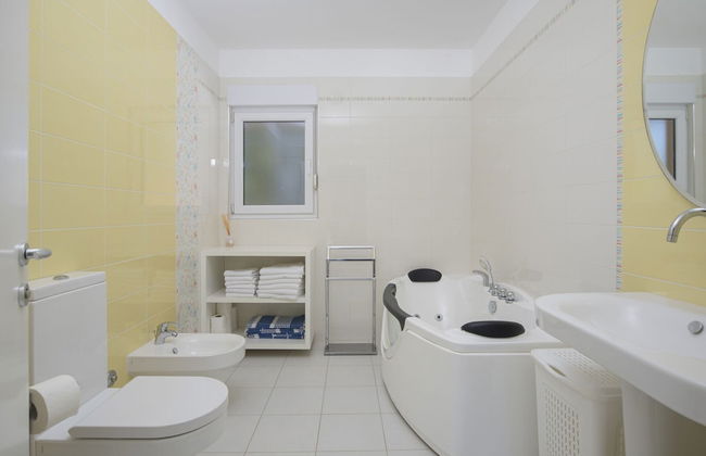 Villa in Sorici With Private Pool - Photo 18
