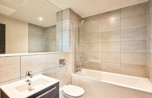 Modern Studio in Bracknell With Free Parking - Foto 11
