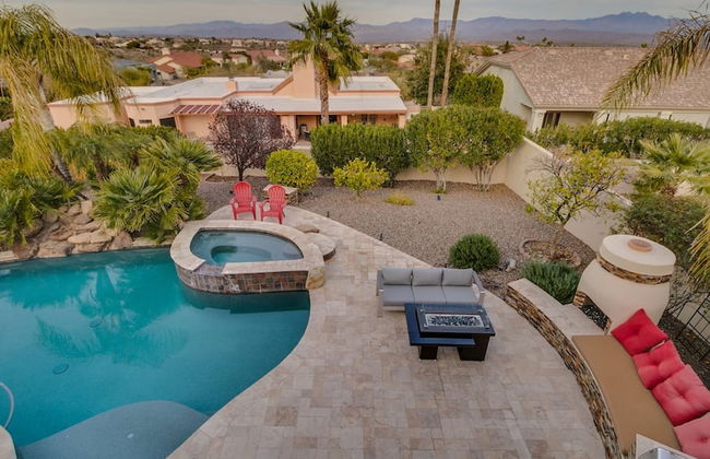 Luxury Contemporary Sanctuary w/ Pool and Views! - Photo 64