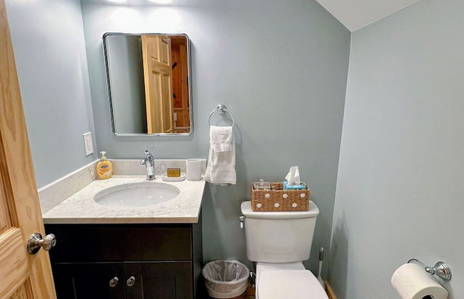 A1 Luxury Bretton Woods Ski-in Ski-out Townhome Next to Beginner ski Area Fast Wifi Keyless Entry - Foto 77