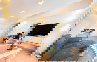 Foto 3 - Salute de Sailing Tower Luxury Apartment