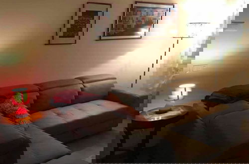 Foto 5 - Emilio's House Located in a Quite and Residential Area