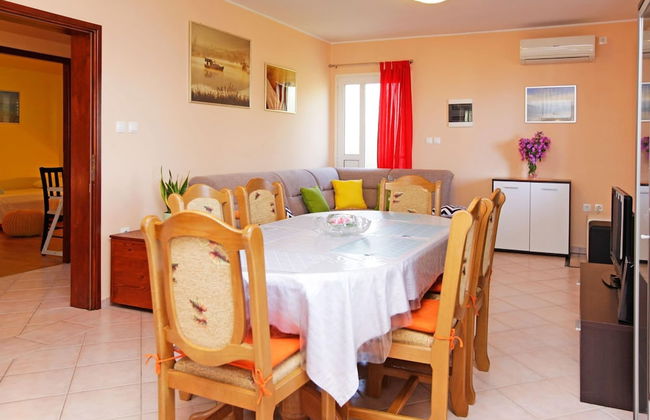 Olive's Garden House - Three Bedroom Holiday Home With Terrace and Sea View - Foto 23