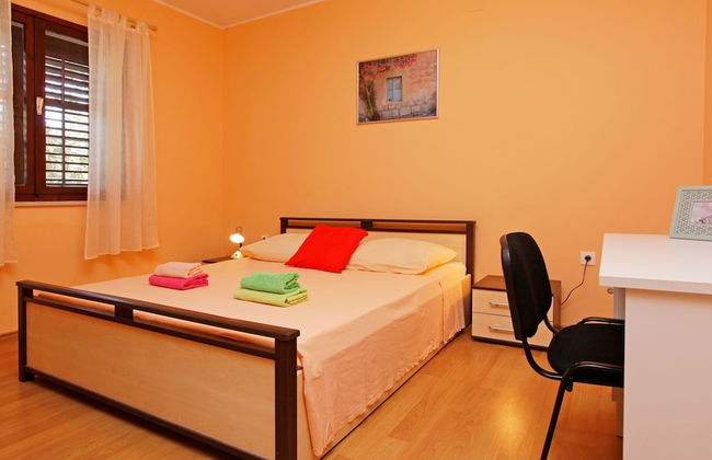Olive's Garden House - Three Bedroom Holiday Home With Terrace and Sea View - Foto 4