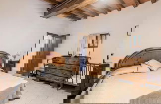 Foto 3 - Holiday Home in Pelago Near Florence