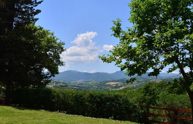 Spacious Villa With Pool in Fabriano Italy - Foto 71